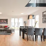 Lunas Apartament *